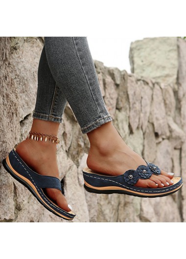 Navy Toe Post Mid Heel Flip Flops